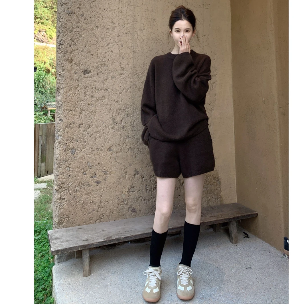 2024冬季新款时尚毛毛德训鞋通勤保暖休闲鞋女3402