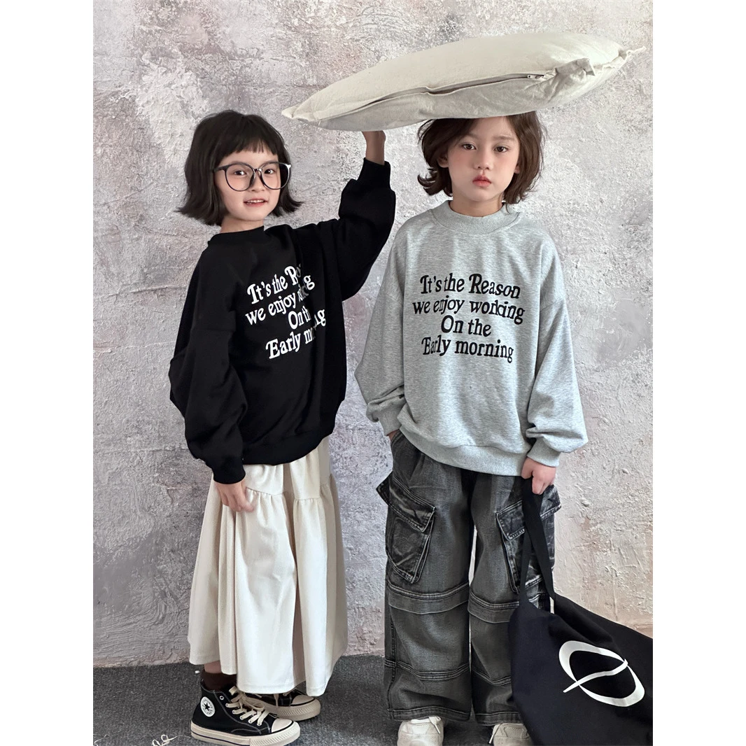 in 爱：mx24秋季韩版儿童百搭字母卫衣男女童时尚宽松套头上衣828