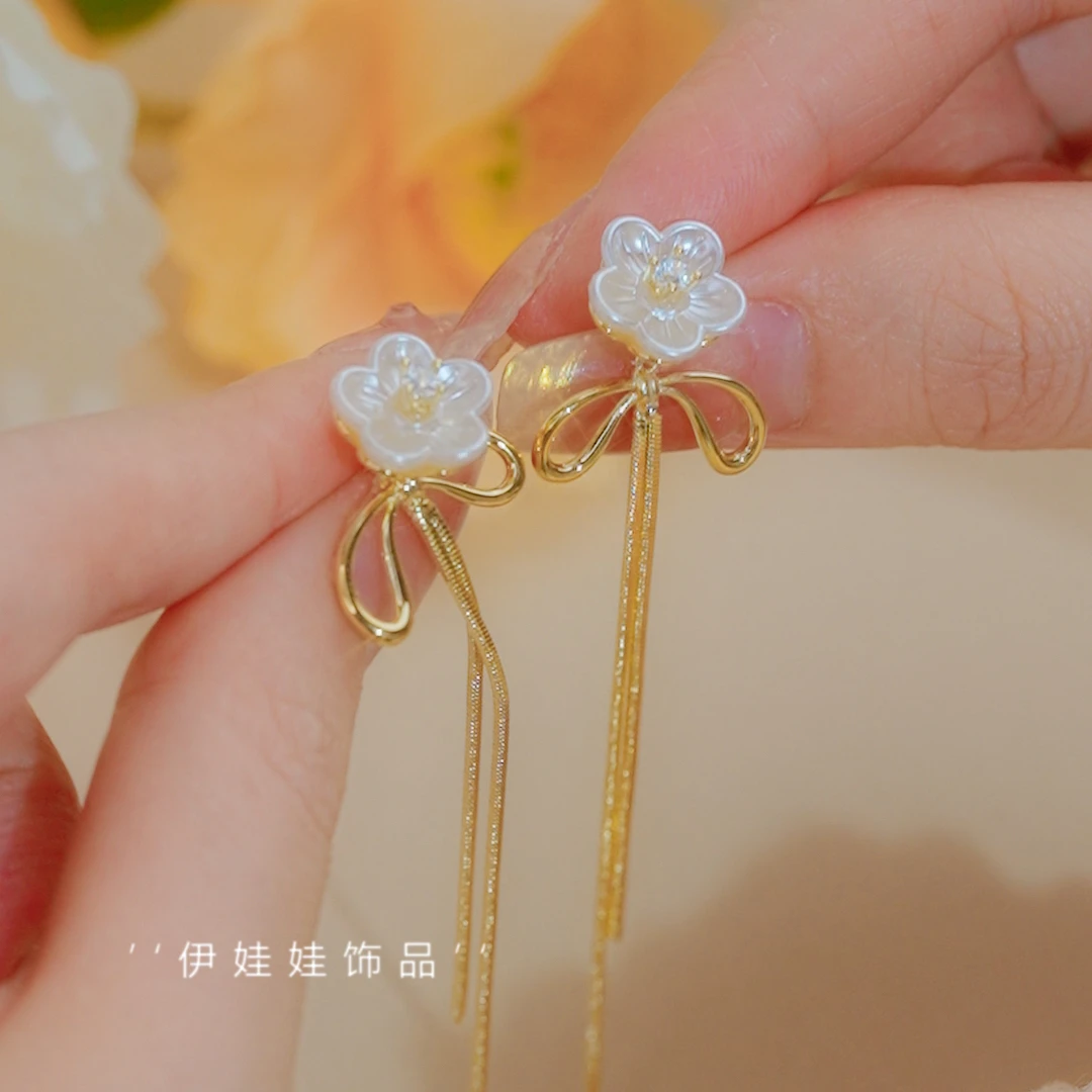 铜合金耳饰 YWW1342柳丝茉莉耳环