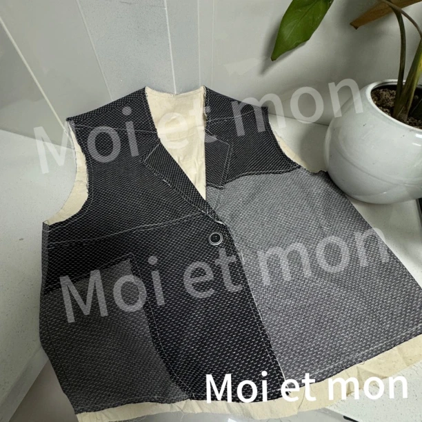 【Moi et mon】秋款时尚百搭黑色休闲设计款拼接小众马甲