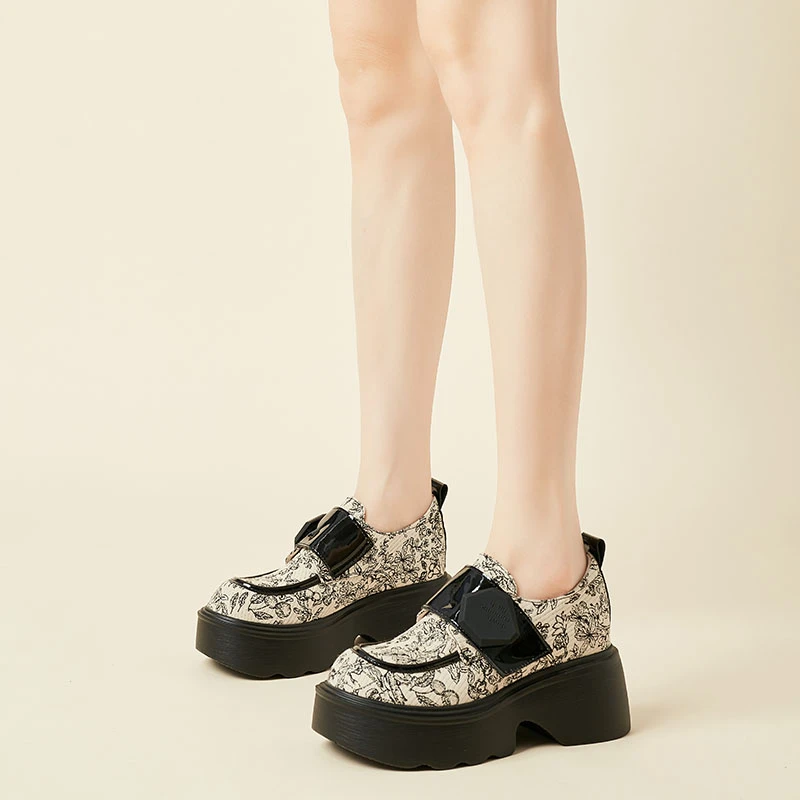 增高8CM 2024年 新款春秋圆头厚底乐福鞋内增高小个子女鞋 520-88