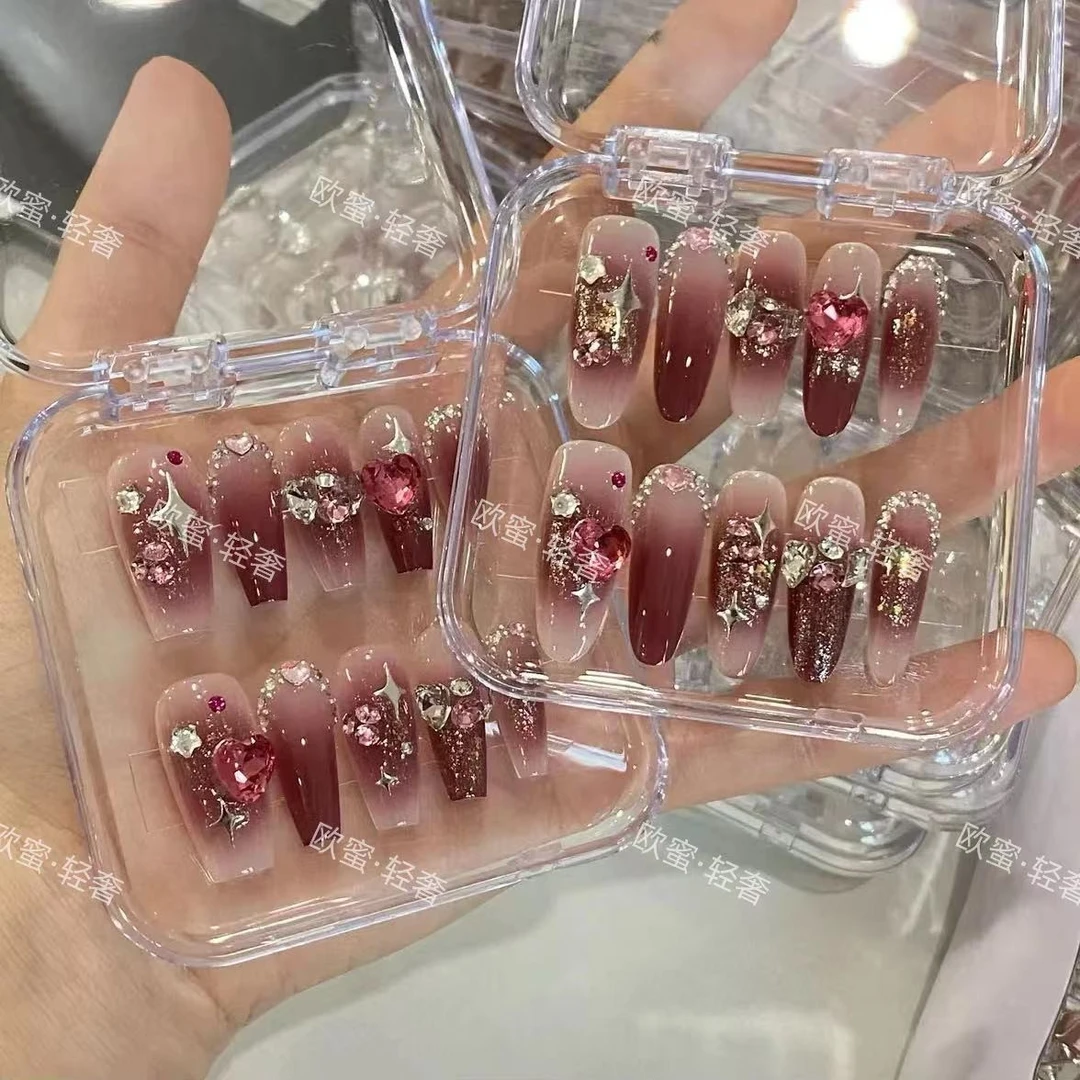 581【路易威威】获奖作品巨显手白高端手工定制秋冬美甲显白高级感