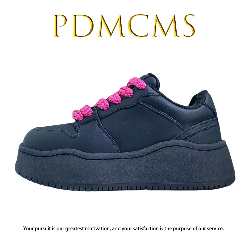 PDMCMS头层牛皮纯黑色女板鞋2025春季爆款厚底潮流百搭增高休闲鞋