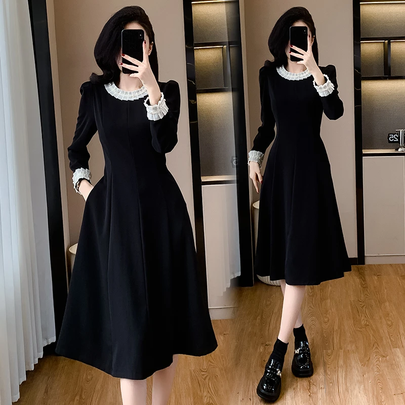 法式赫本风黑色连衣裙女2025秋冬新款大码收腰显瘦高级感百搭裙子
