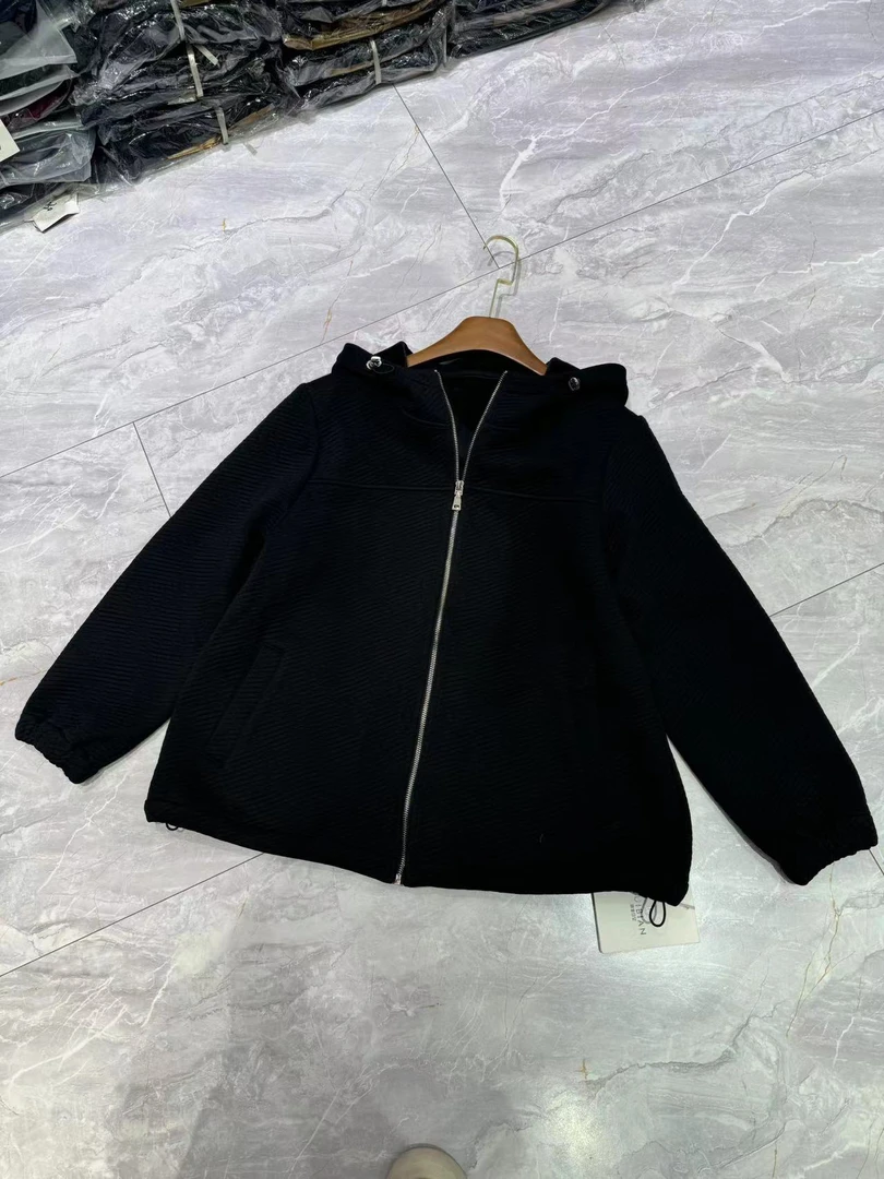 蜕变日记9138 高品质面料秋款大码女装外套