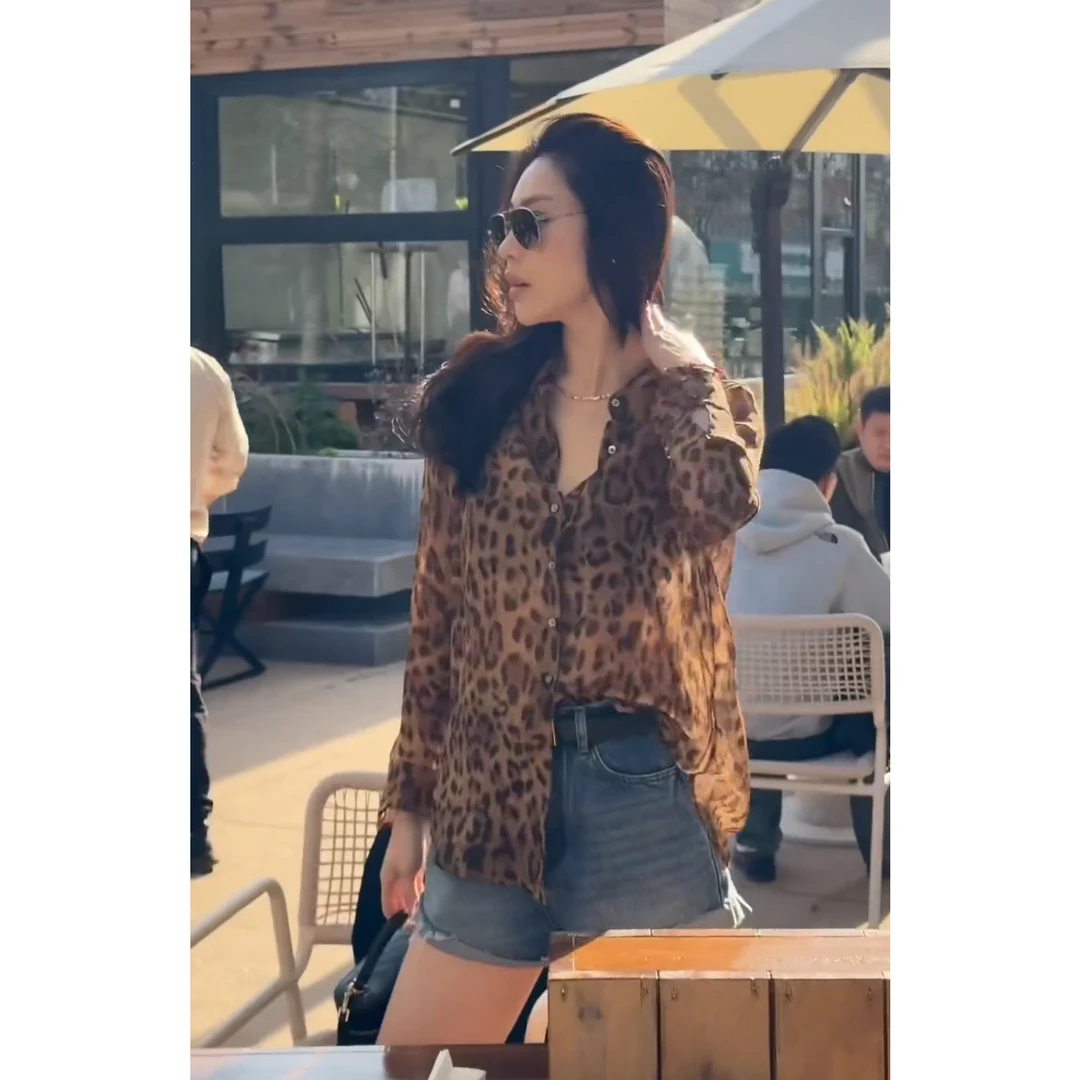 王嬛嬛MsLime‘南非’24年新款休闲复古时尚衬衫短款豹纹气质穿搭