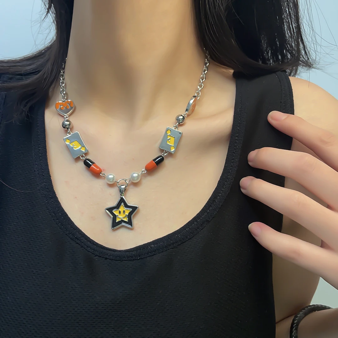 中性甜酷星星项链男彩色胶囊卡牌拼接卫衣链男女同款潮流百搭饰品