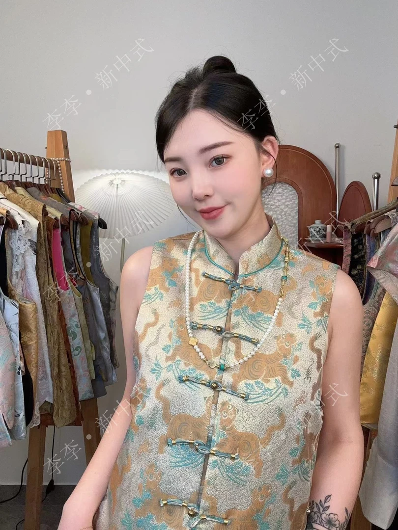 CHUNTIAN【小老虎】李李新中式气质宋锦虎阵五毒马甲