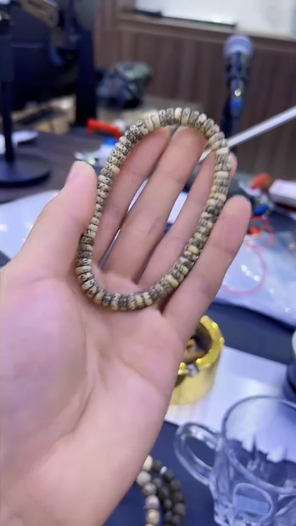 【闪购商品】星月菩提手串T10 药片带留白 卡6+