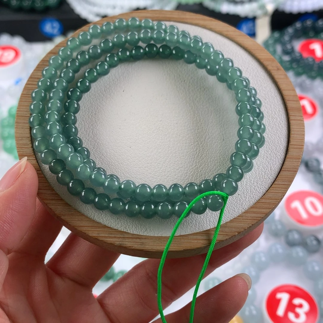 翡翠手链未镶嵌卡5.1