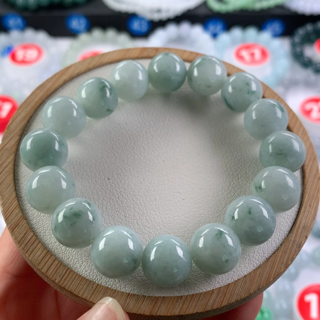 翡翠手链未镶嵌卡13