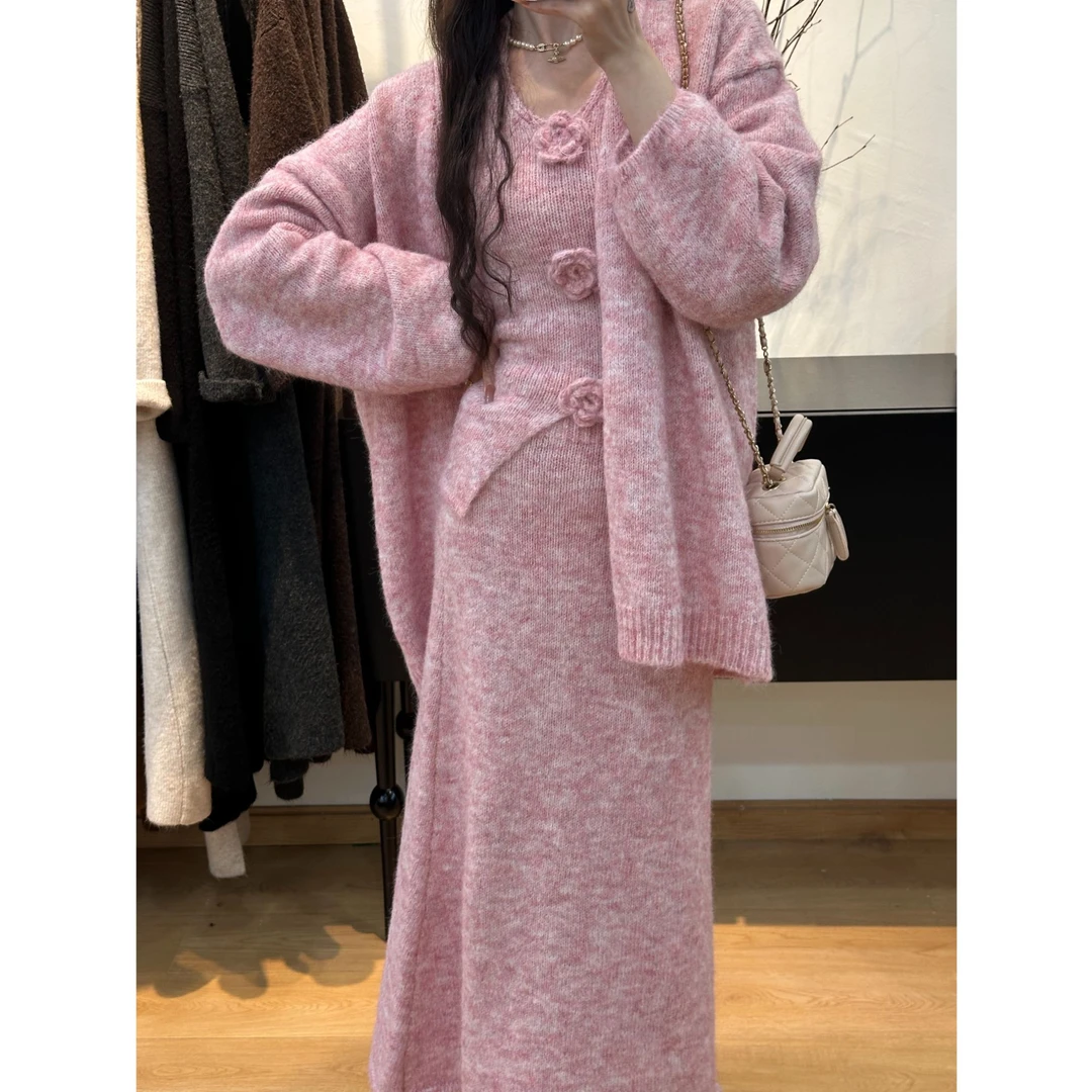 轻熟风秋冬套装女御姐毛衣外套一整套入冬穿搭新款挂脖背心半身裙