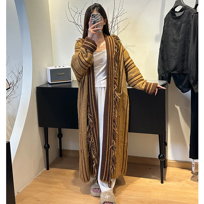 流苏长款毛衣开衫女春秋2024新款宽松慵懒风设计感针织外套上衣