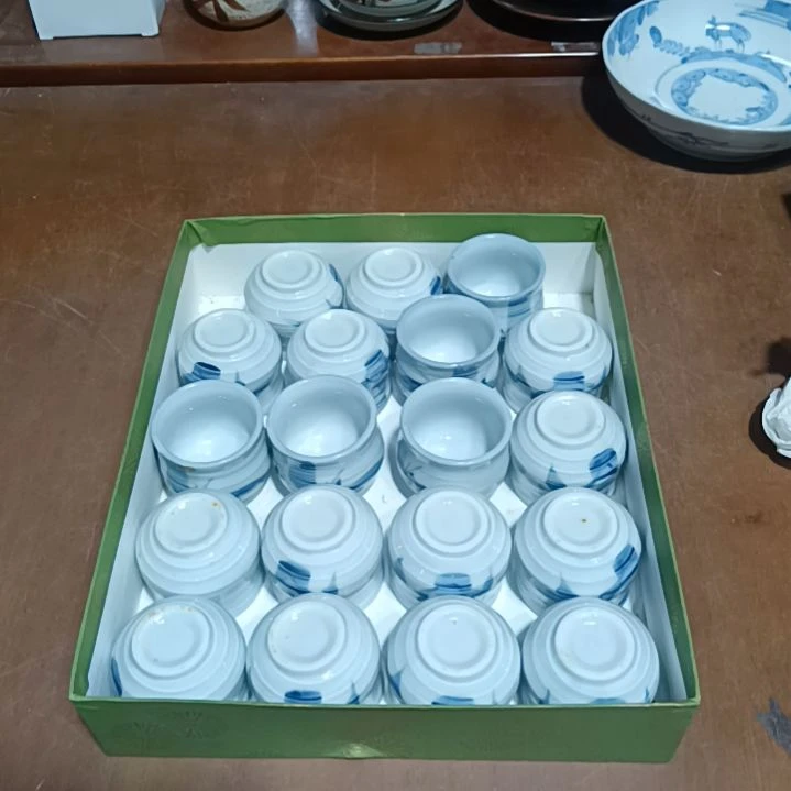 【闪购商品】拼配泥茶碗