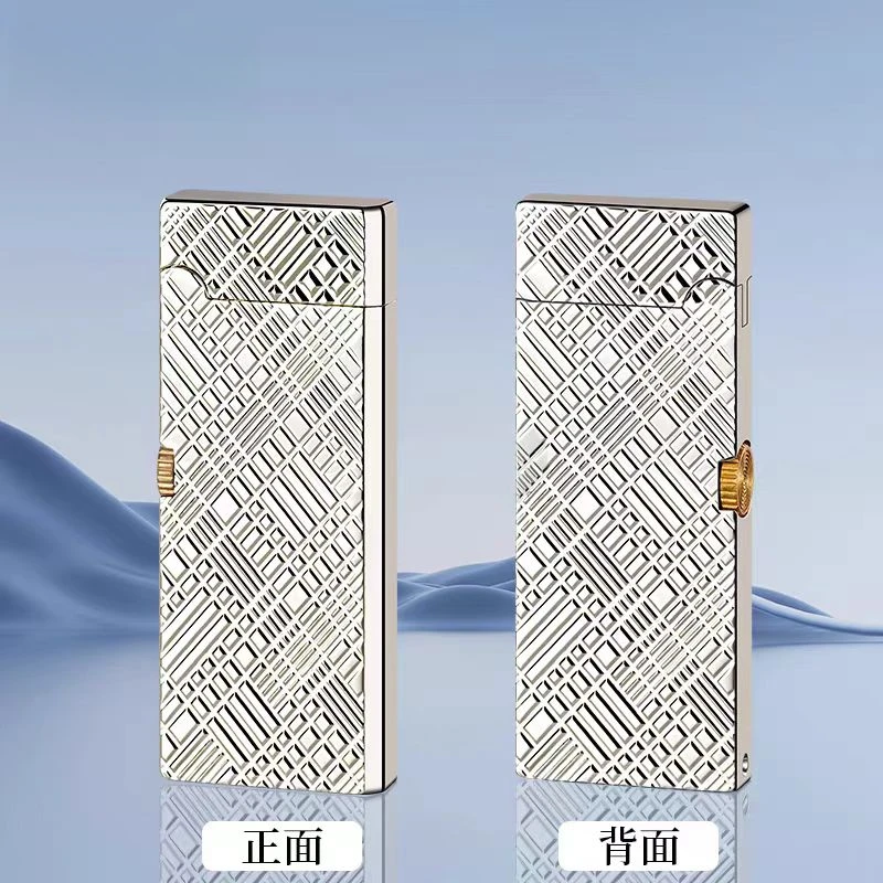 152超薄油机 经典砂轮精雕打火机 银色
