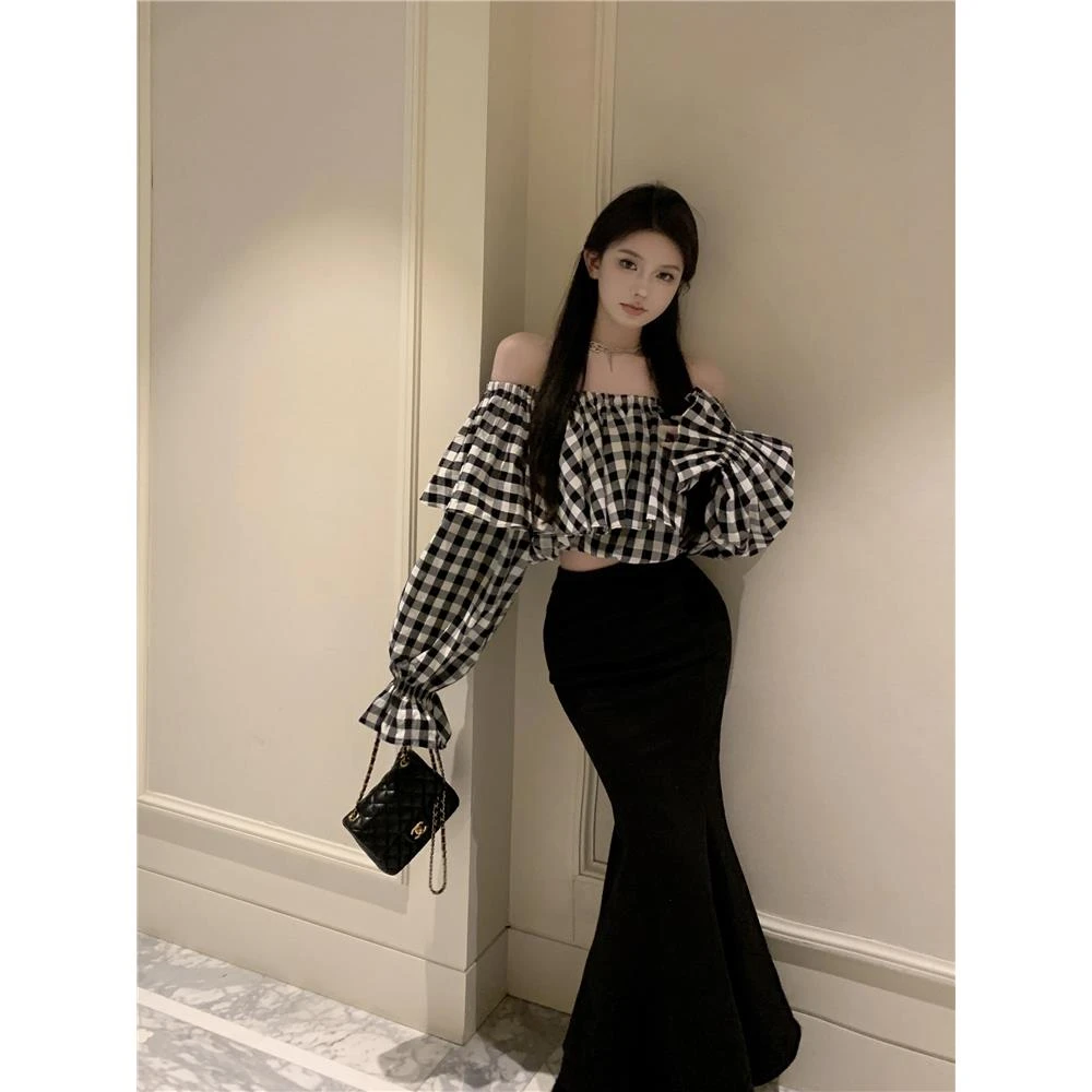 法式复古格子荷叶领衬衫黑色鱼尾裙女设计感一字肩气质修身两件套