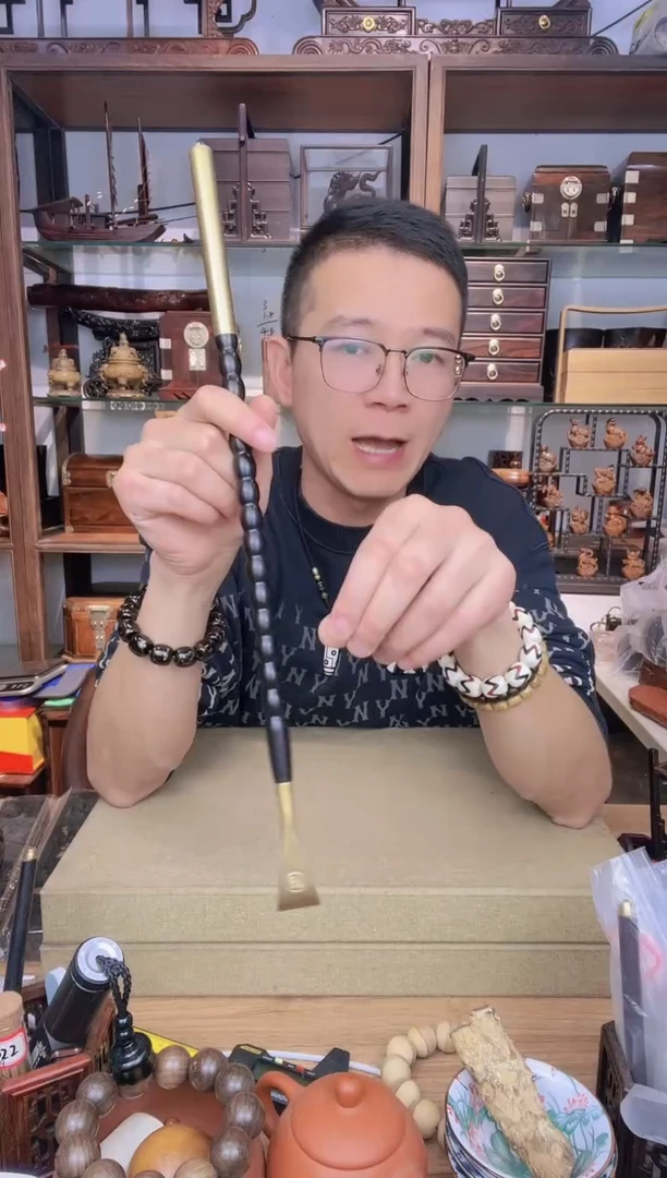【闪购商品】乌木类书架157 紫光檀铜头痒痒饶