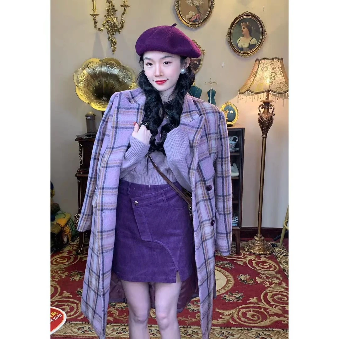 欣子野【私服】秋冬新款复古港味格子拼接长款外套 xz1505