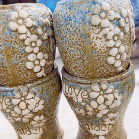 红陶20CM以下口径不清楚问客服谢谢