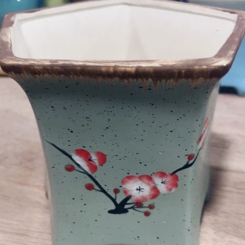 红陶20CM以下口径不清楚问客服谢谢