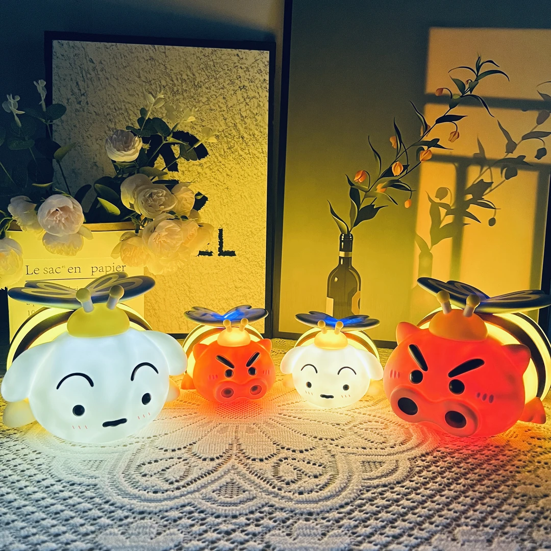 蜜蜂蜡笔小新手办蜜蜂小白可爱桌面摆件潮玩公仔夜灯玩偶生日礼物