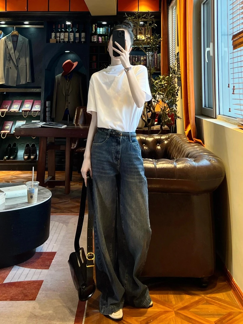 【风信】法式高级白色半高领打底衫女高级感搭配复古色牛仔裤