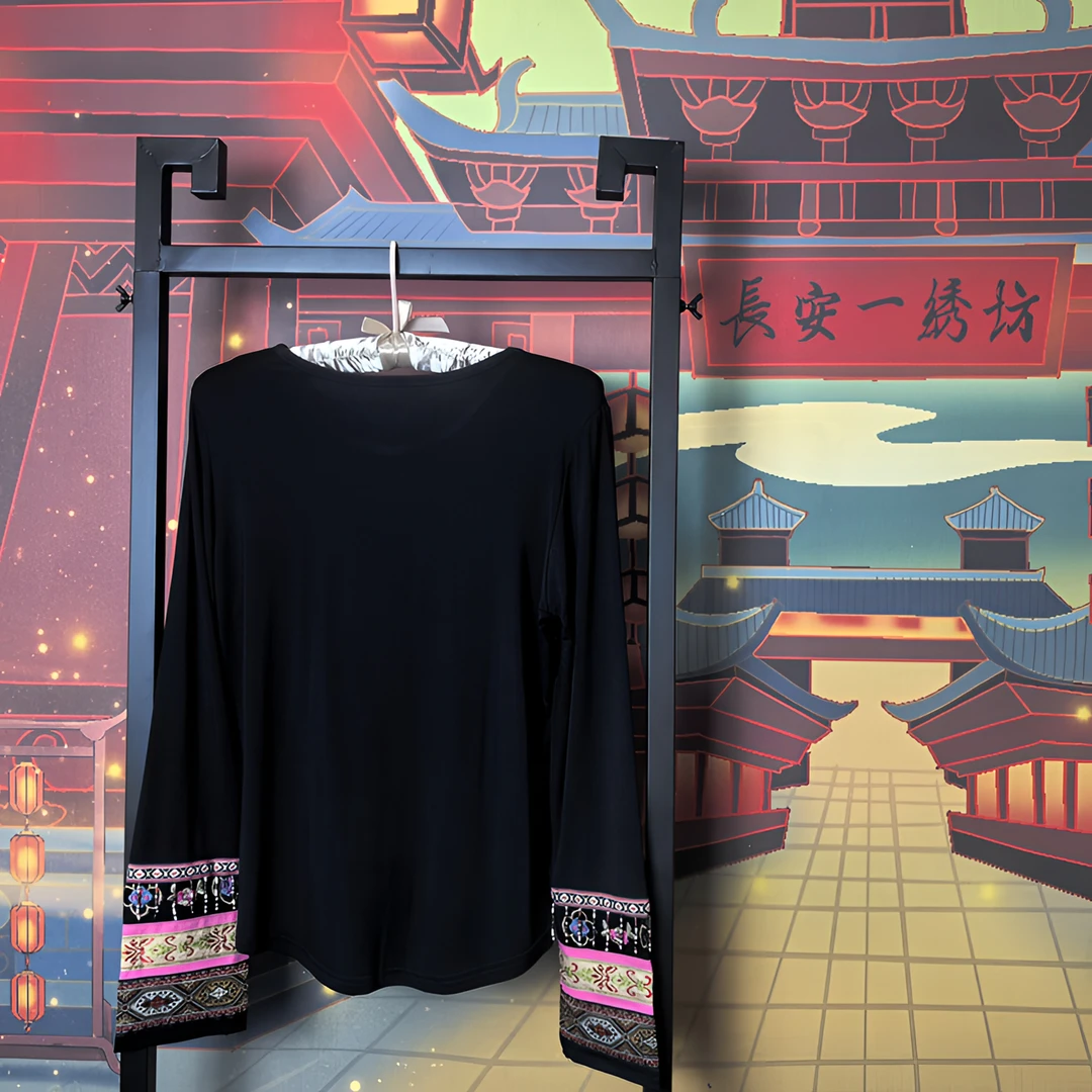 【专拍】重工刺绣手工钉珠长袖圆领纯棉内搭打底衫