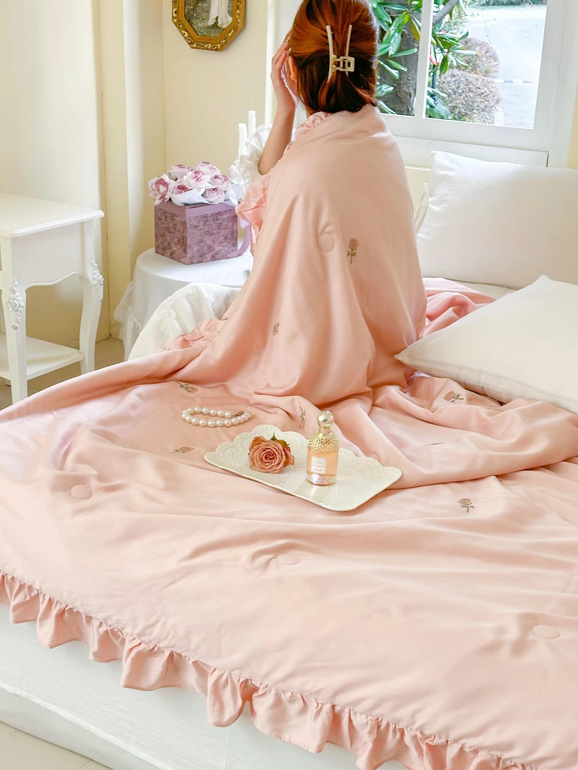 福利款丽锦妃高端刺绣夏被