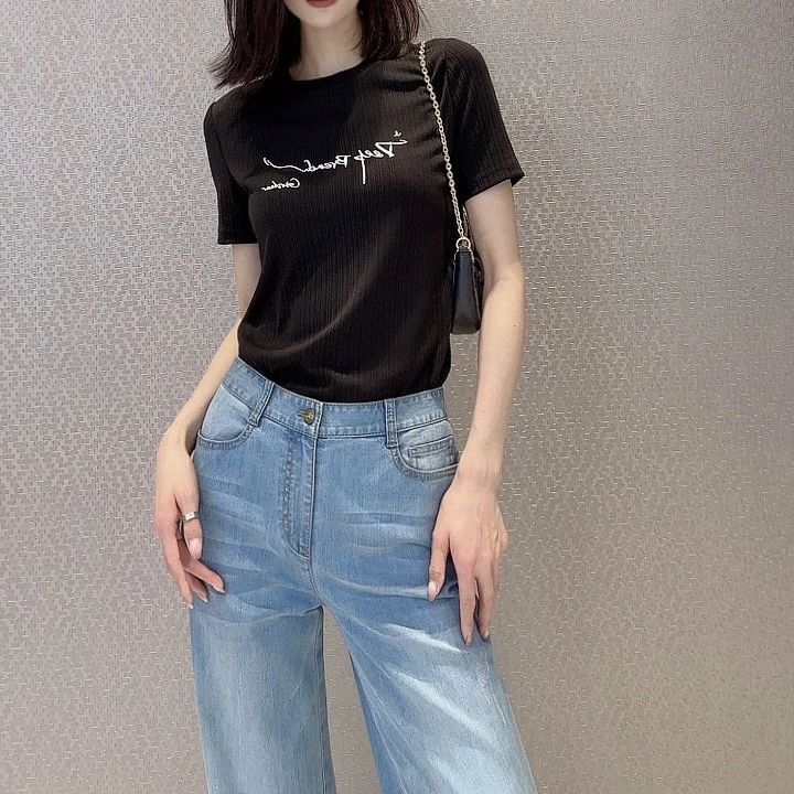 GIRDEAR/哥弟1300896显瘦印花字母女性聚酯纤维夏季新款短袖T恤