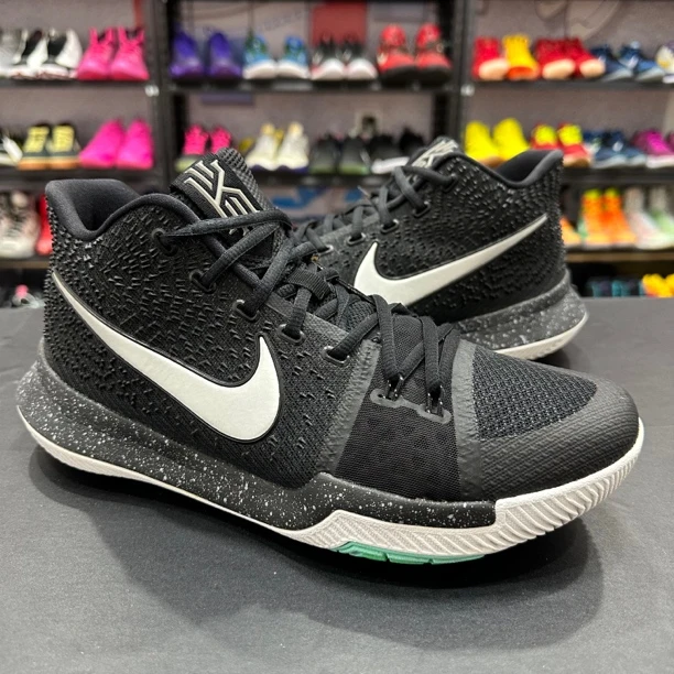 42.5码 95新 原盒 欧文3 kyrie3 黑白首发 实战篮球鞋