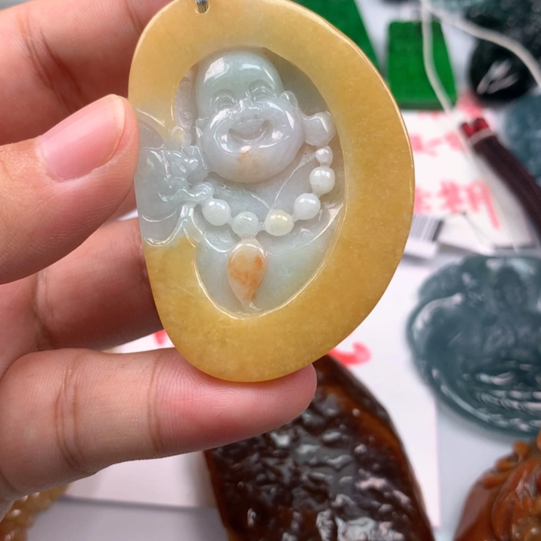 【闪购商品】翡翠颈饰未镶嵌