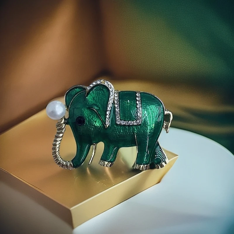 7-8m天然淡水珍珠绿色小象胸针