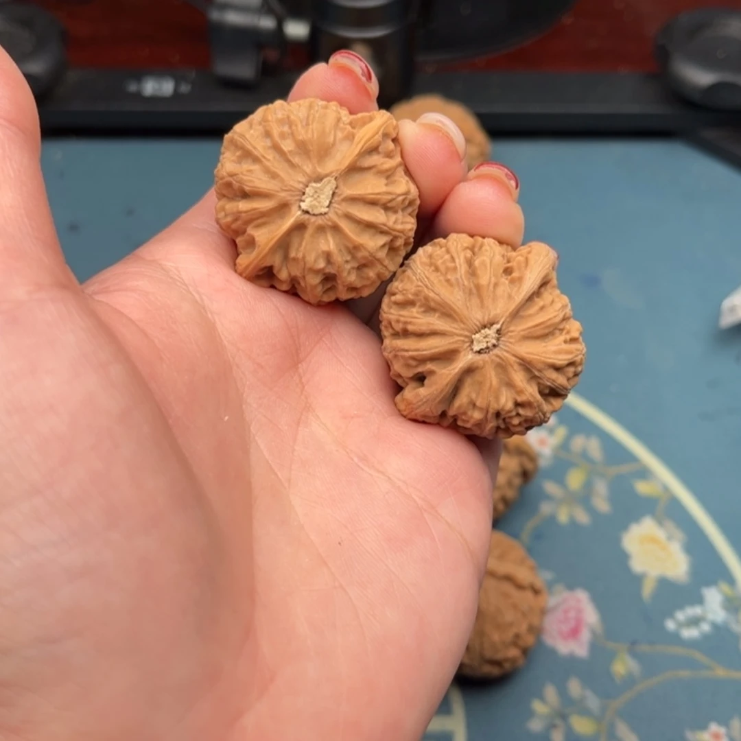 【闪购商品】文玩核桃吊坠
