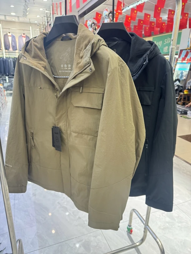 休闲风男款颗粒绒加厚外套