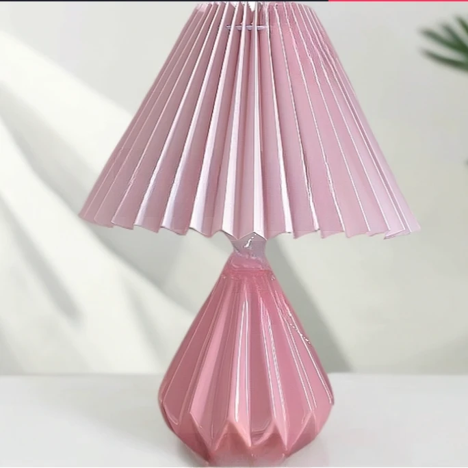 复古创意粉红色百褶台灯卧室床头装饰温馨小夜灯女孩简约北欧花器