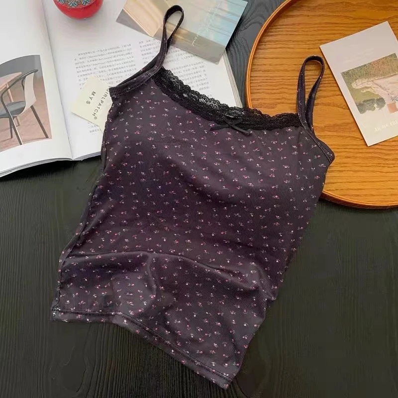 甜美辣妹小背心吊带女夏季蕾丝边碎花短款无袖带胸垫打底衫
