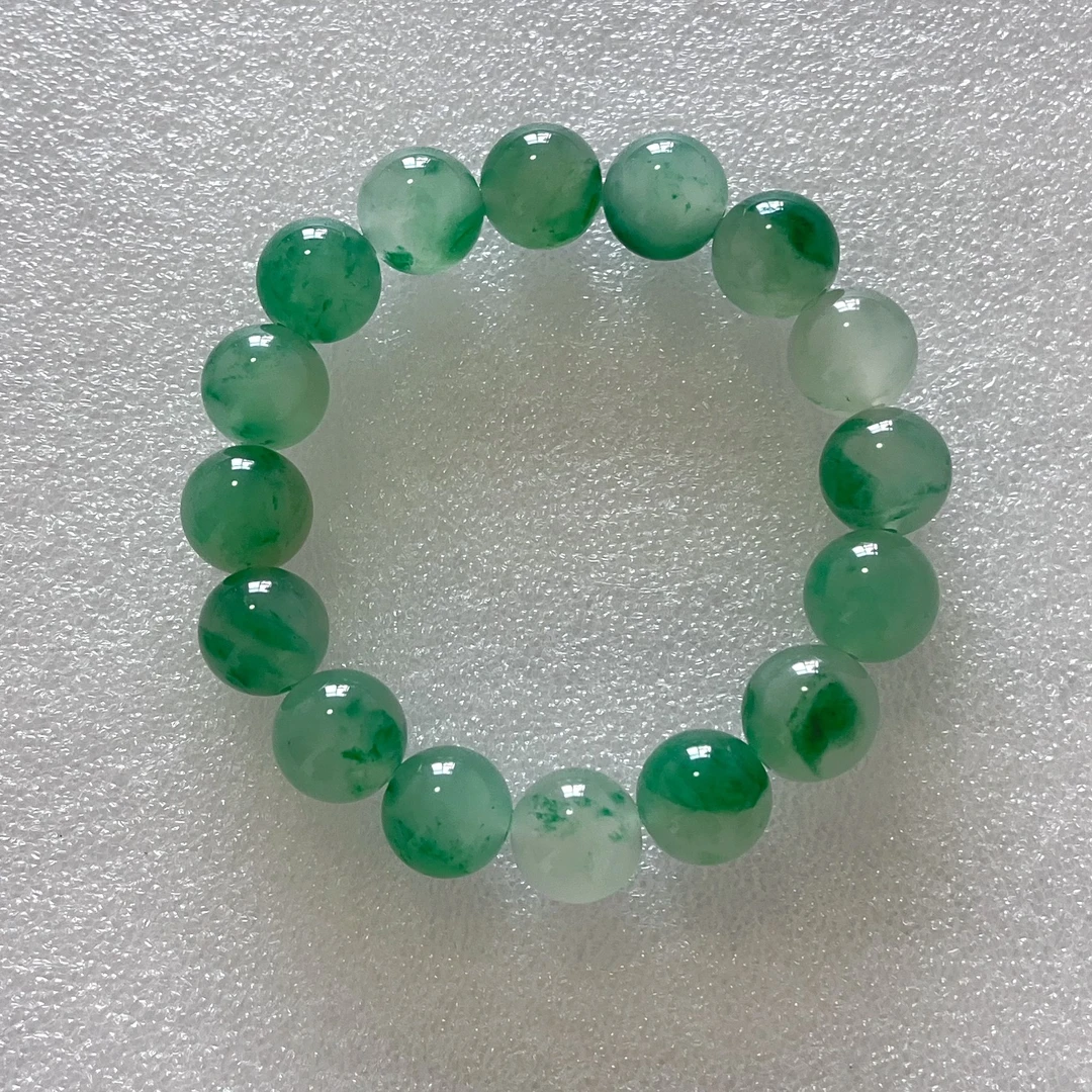 天然非洲翠精美饰品