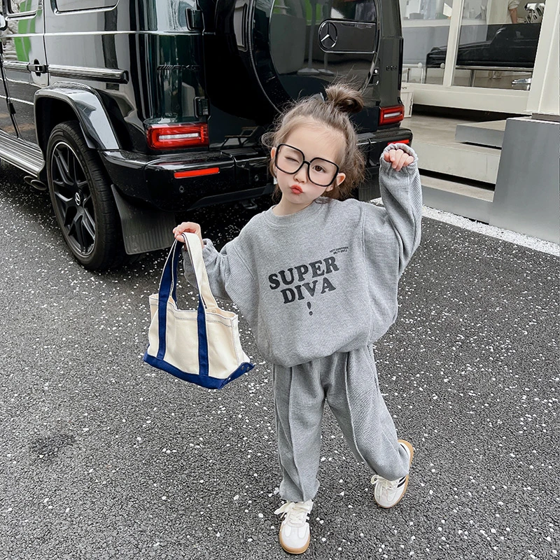 女童2023春秋新款韩版洋气套装休闲字母蝙蝠衫长袖上衣长裤两件套