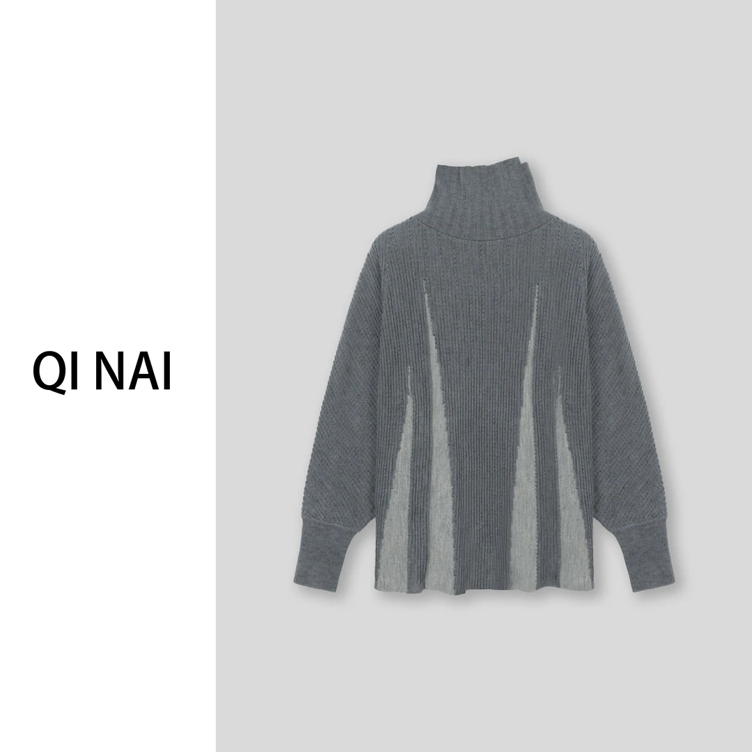 七奈推荐 【浅月】双色拼接宽松套头高领长袖上衣QN11438