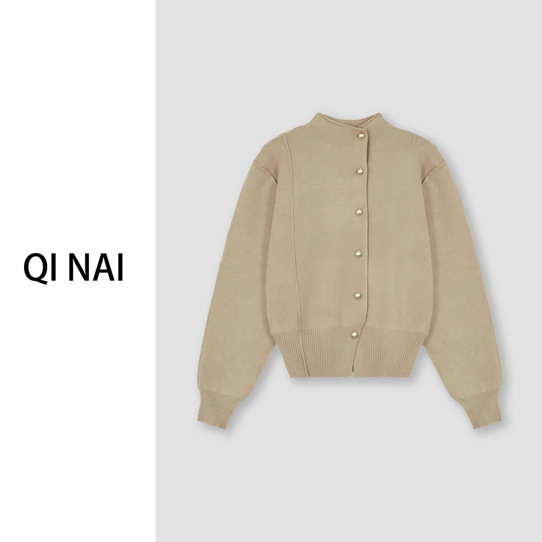 七奈推荐 【与斜】洋气显瘦斜扣针织毛衣开衫上衣QN11827