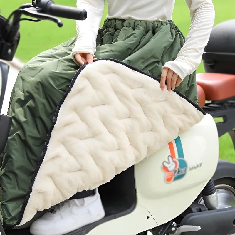 秋冬电动车挡风被摩托骑车保暖护膝防水加厚加绒半身裙防风裙男女