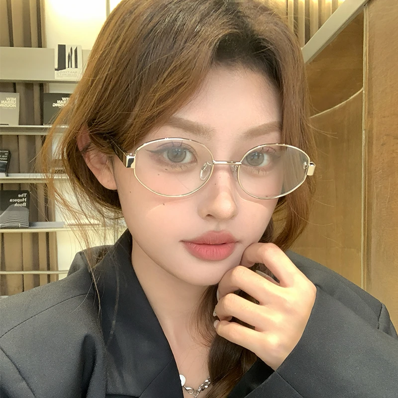新款高智感复古时尚金属近视眼镜框女素颜椭圆防蓝光平光镜显脸小