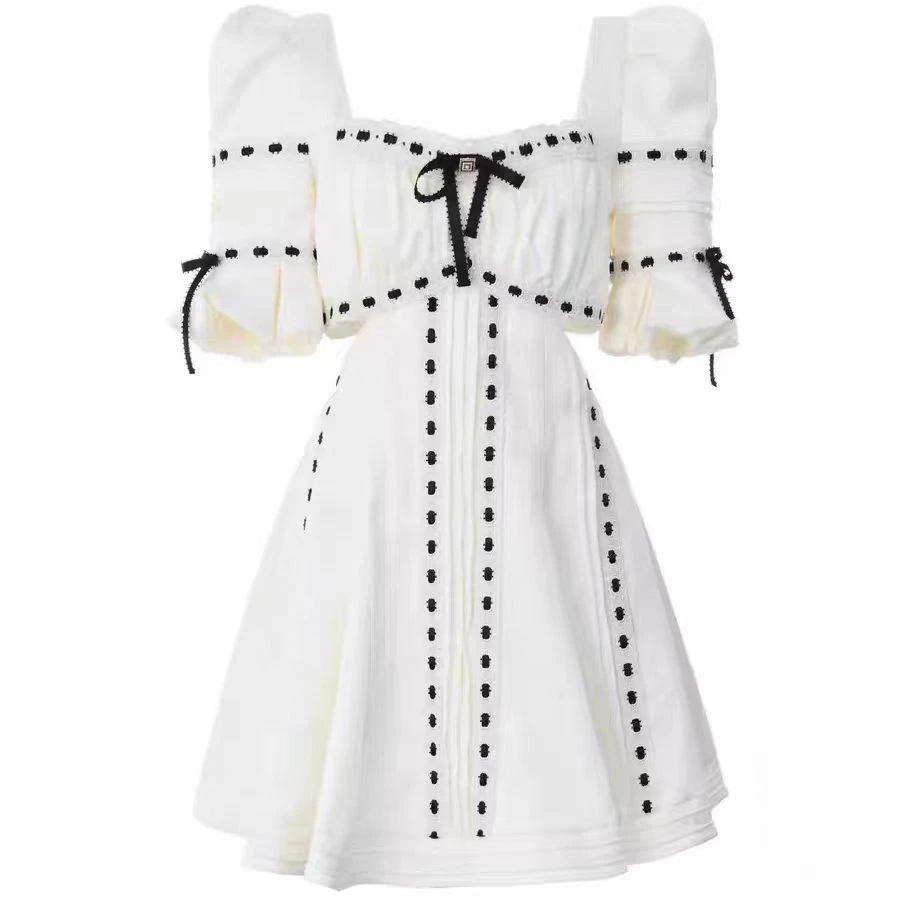 辰辰服饰木子店夏季蝴蝶结宫廷风泡泡袖收腰连衣裙