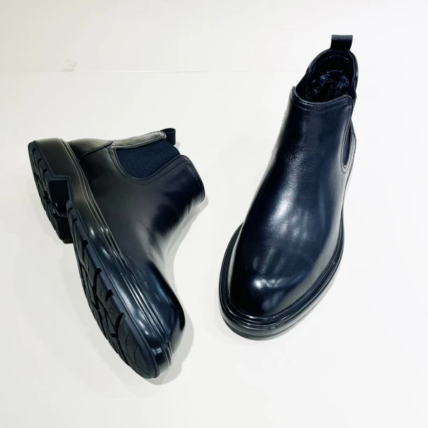 广州棉鞋男真皮冬季时尚休闲简约短靴英伦风黑色牛皮厚底加绒圆头