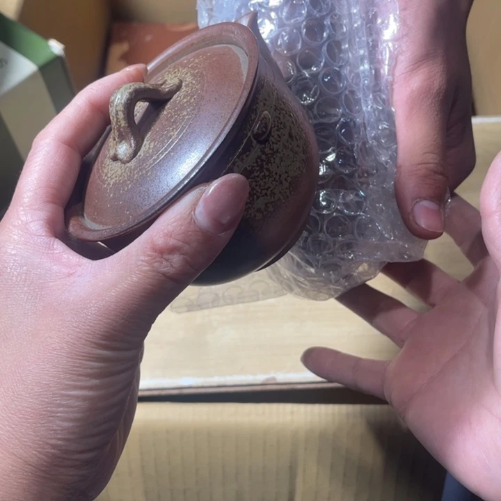 郭***间新亿阁瓷器手工艺作品店