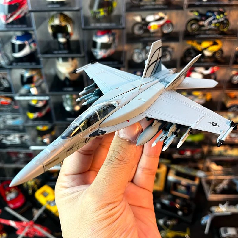 1:100比例日炙合金飞机F-18终极大黄蜂战机模型带机轮互换配支架
