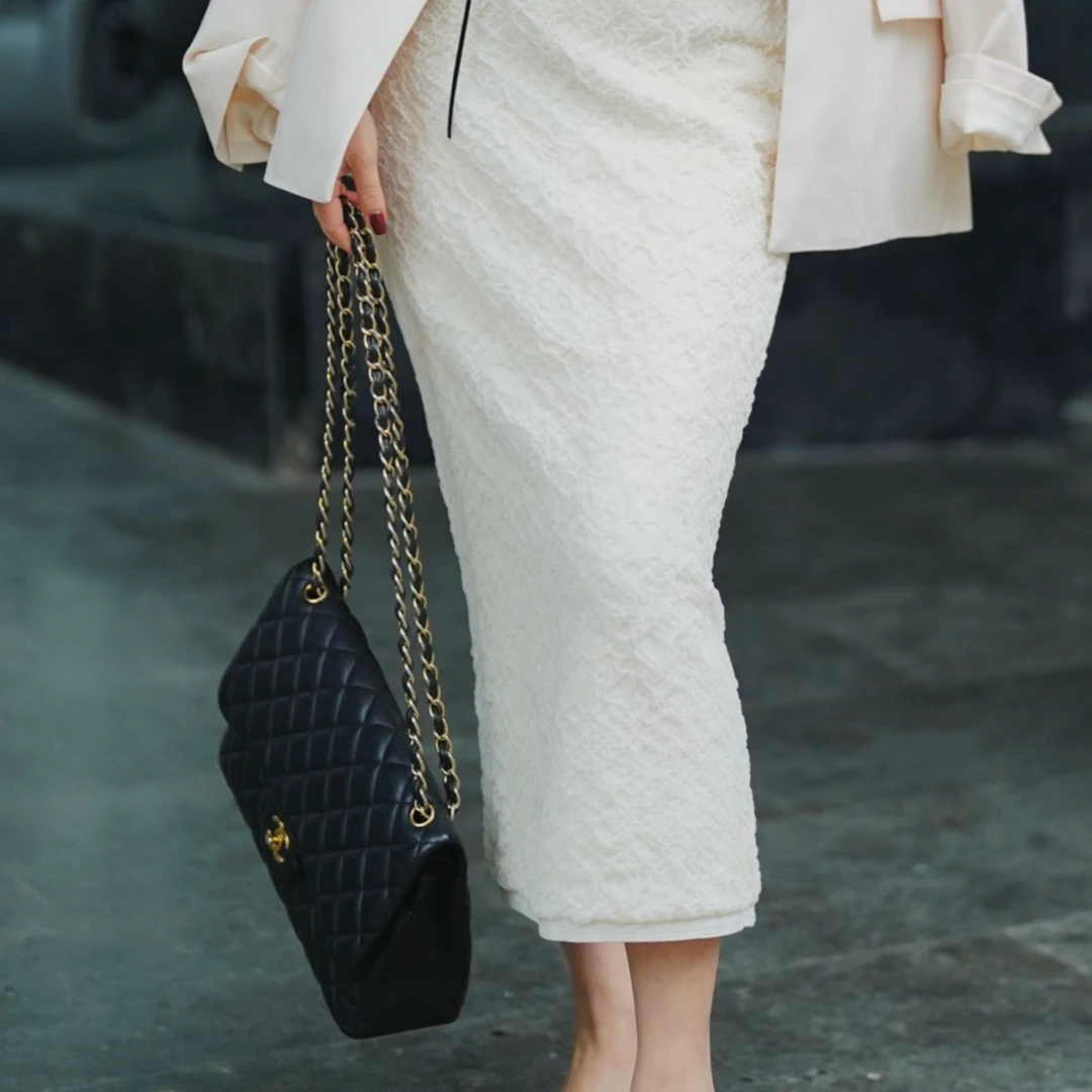 Aiko 专属气质优雅立体肌理感半裙