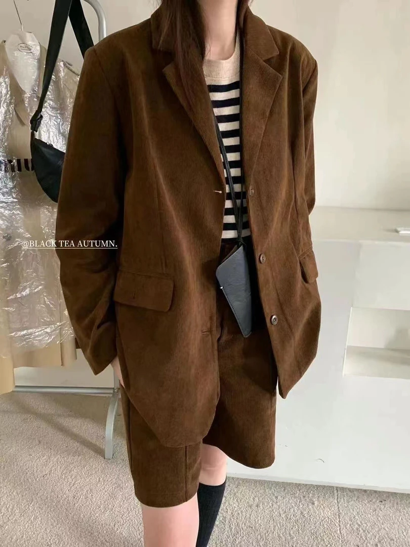 复古灯芯绒西服外套半身裙套装时尚气质秋冬百搭