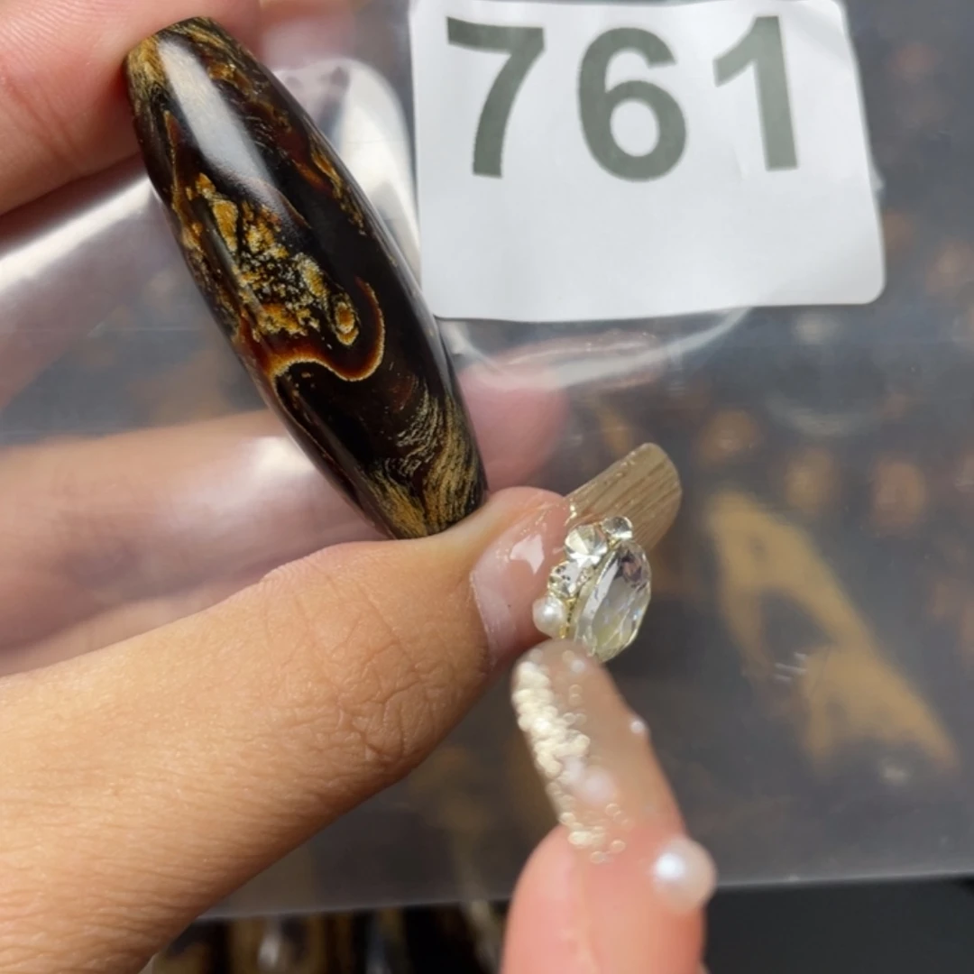 【闪购商品】小六子根雕