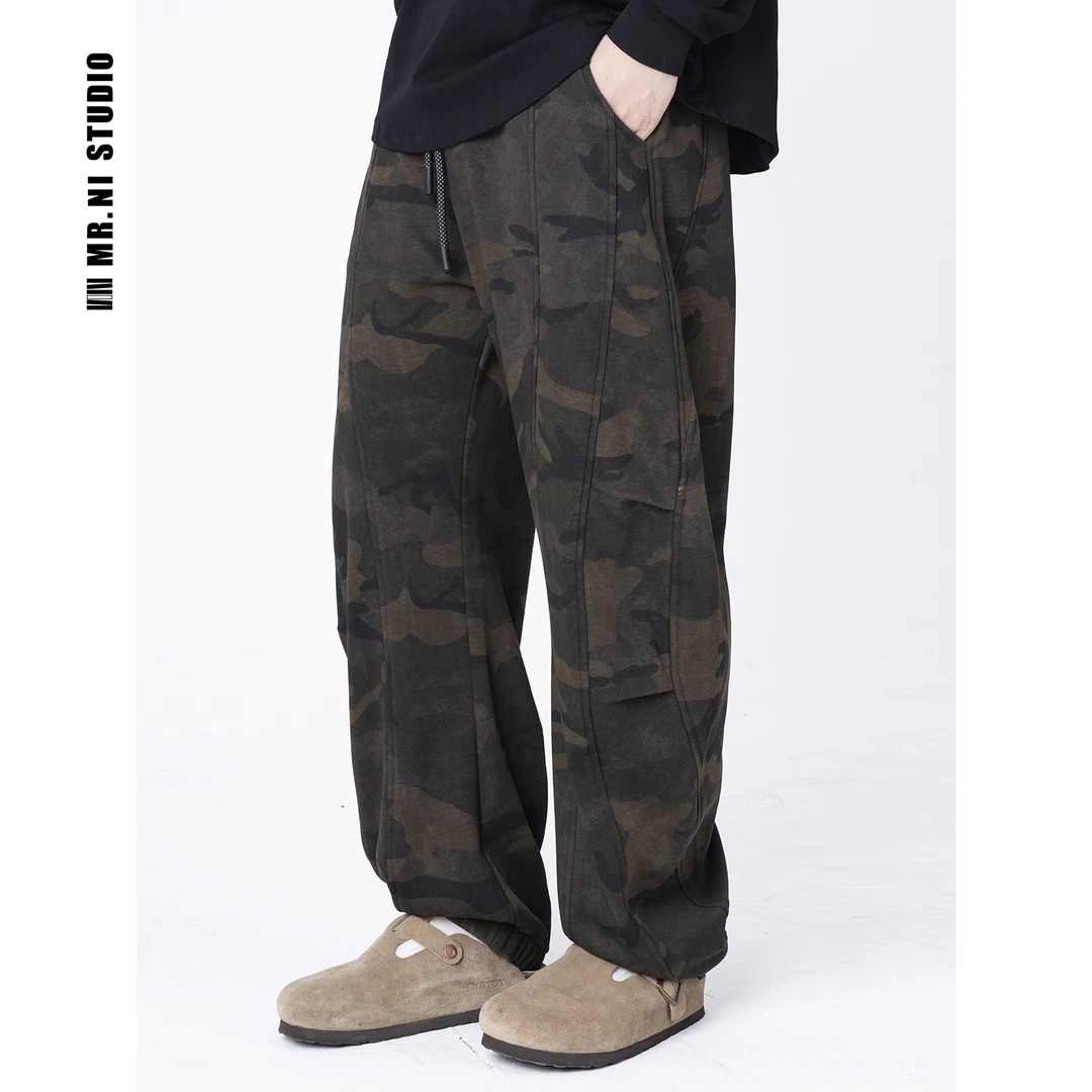 MR.NI/倪先生“丛林游戏”强推拽酷低饱和迷彩花加绒保暖束脚口卫裤